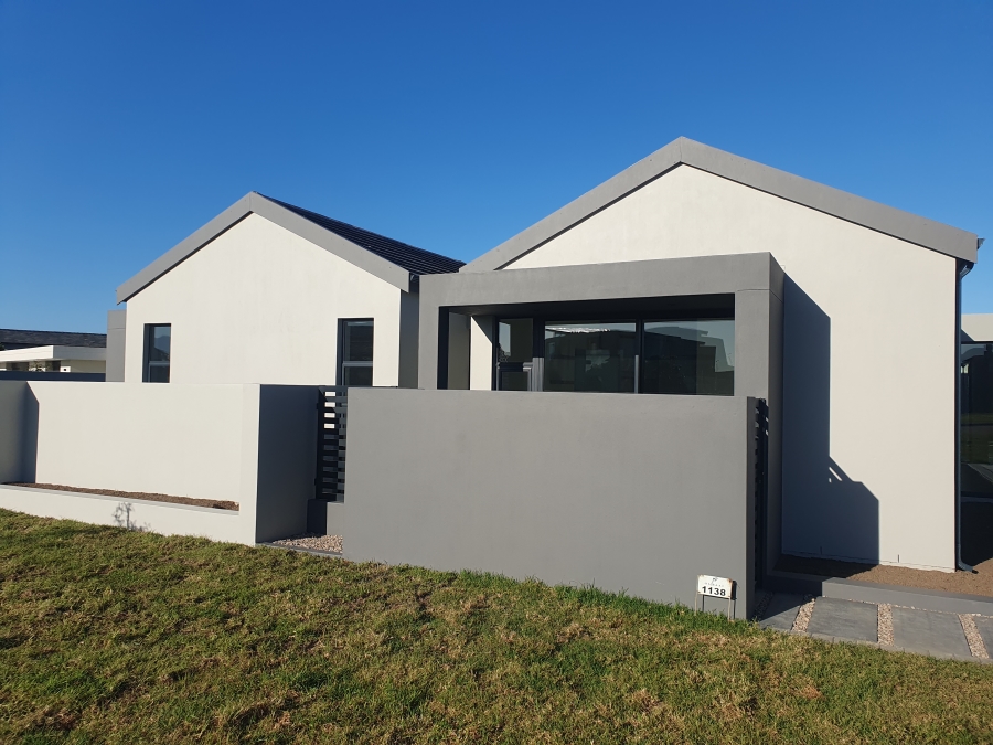 4 Bedroom Property for Sale in Oubaai Western Cape